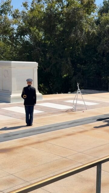 “Here rests in honored glory an American soldier known but to God.” - The Tomb of the Unknown Solider, Arlington National Cemetery

No captions. No stickers. No edits. Just respect and honor for those who gave the ultimate sacrifice on this Memorial Day. 🇺🇸